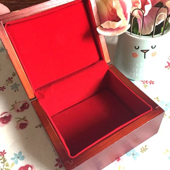 A Mother's Love Pewter Small Wood Jewelry Box with Red Lining - Picture 4 of 6
